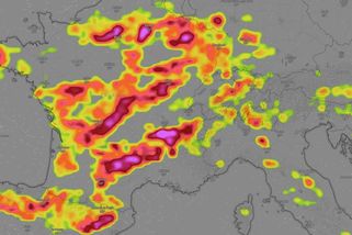Hrozí kroupy o velikosti až 10 cm. Francie čeká extrémní bouřky - Novinky